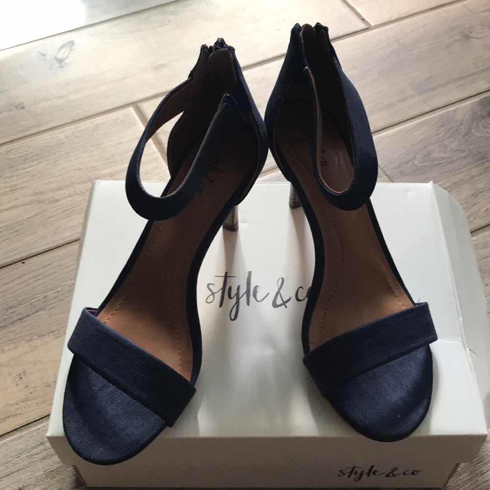 Cute heels